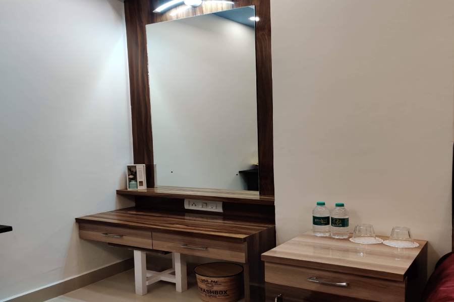 R123 (3BHK)